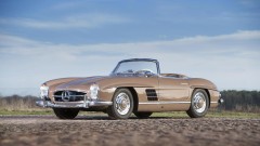 Brown 1960 Mercedes-Benz 300 SL Roadster