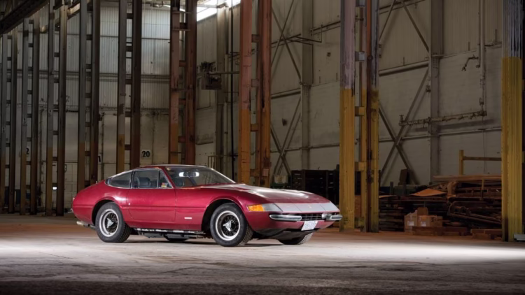 1971 Ferrari 365 GTB/4 “Condo Find” Daytona red