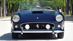 Blue 1961 Ferrari 250 GT SWB California Spider by Scaglietti