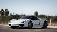 2015 Porsche 918 Spyder