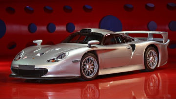 Silver 1998 Porsche 911 GT1 Strassenversion