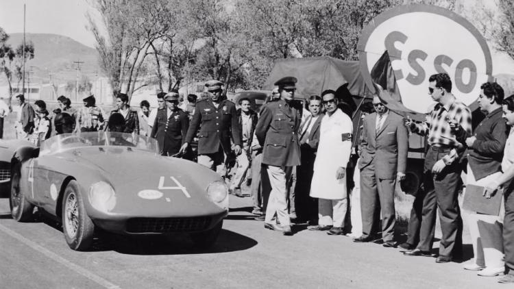 Chassis no. 0448 MD at the 1962 Carrera Presidential in Mexico