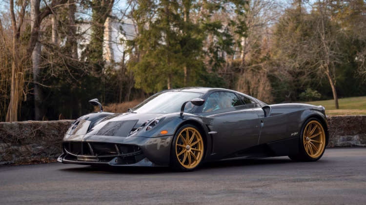 2014 Pagani Huayra Tempesta ‘Scozia’ (Est. $1,900,000 - $2,400,000)