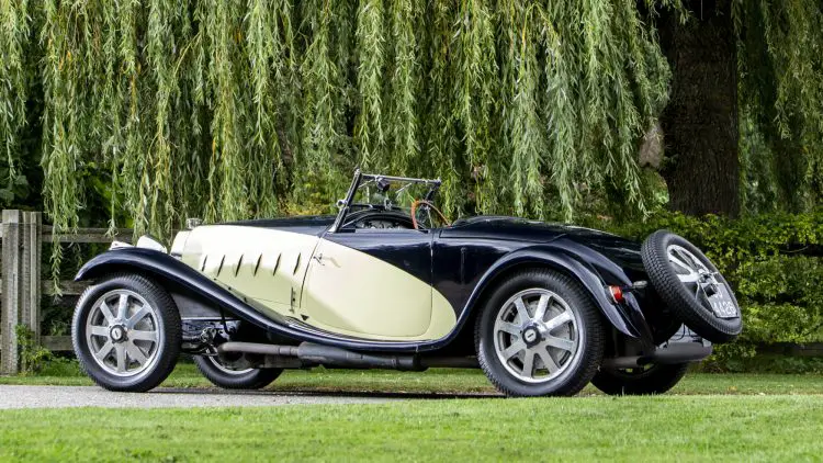 1932 Bugatti Type 55 by Figoni Side