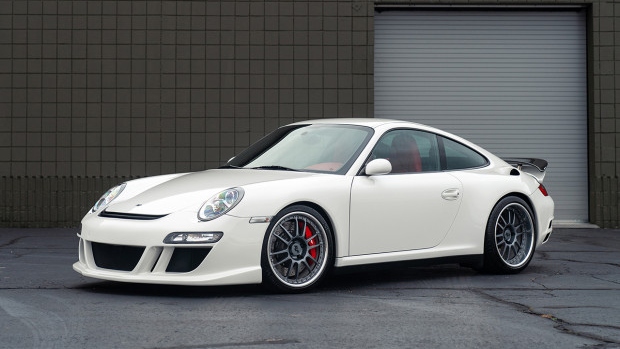 White 2007 RUF RT12 on offer at Gooding Amelia Island Sale 2020