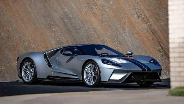 Silver 2017 Ford GT on offer at Gooding Amelia Island Sale 2020