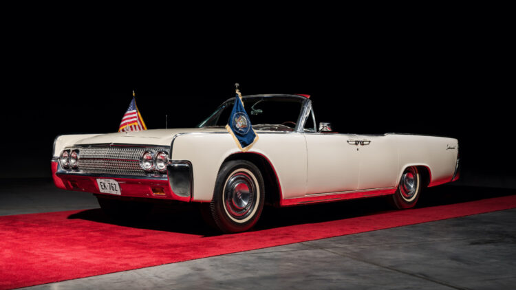 1963 Lincoln Continental Convertible “Limo One” sold in the 2020 Bonhams New York Sale (JFK items)