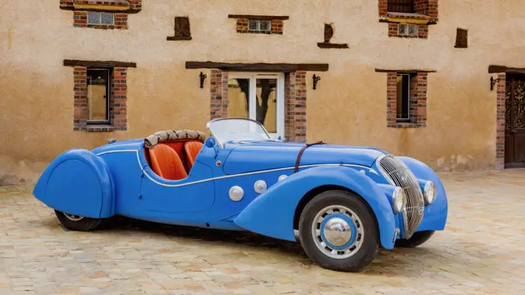 Blue 1938 Peugeot 402 DES Darl’mat Special Sport on offer in the Bonhams Les Grandes Marques du Monde à Paris 2021 Sale