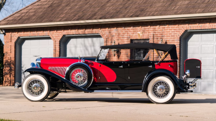 1933 Duesenberg Model J 'Sweep Panel' Dual Cowl Phaeton with coachwork by Lagrande on offer in the Bonhams Amelia Island 2021 classic car auction