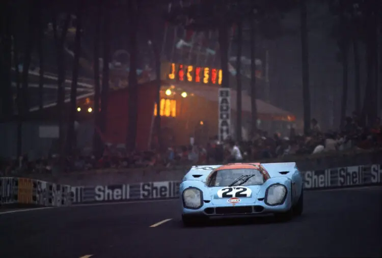 1970 Porsche 917K, chassis no. 917 026 at Le Mans at NIght