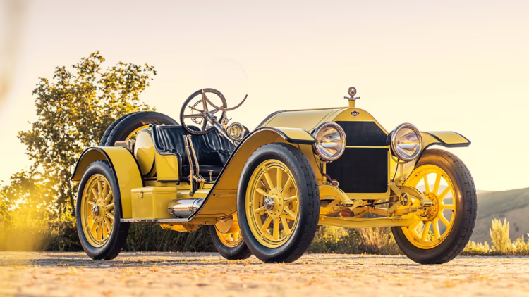 1914 Stutz 4E Bearcat on sale at Gooding Pebble Beach 2021 auction