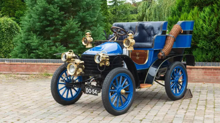 1903 Wolseley 10hp Twin-Cylinder Four-Seat Rear-Entrance Tonneau