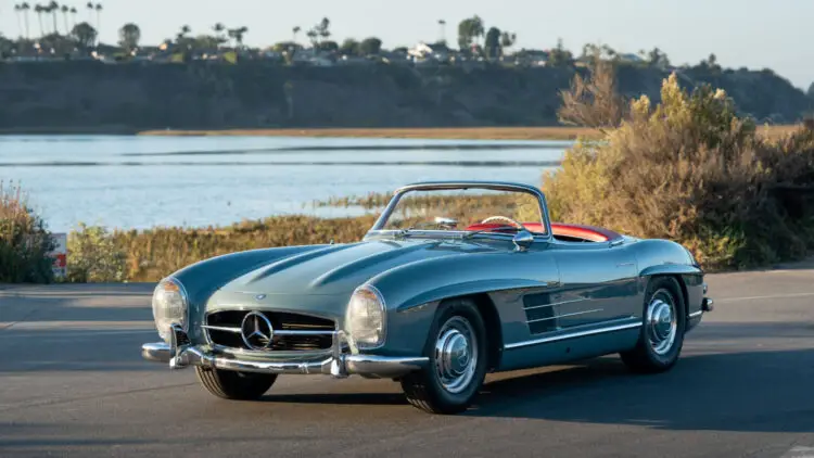 open 1964 Mercedes-Benz 300 SL Roadster on sale in the RM Sotheby's Arizona Scottsdale 2022 classic car auction