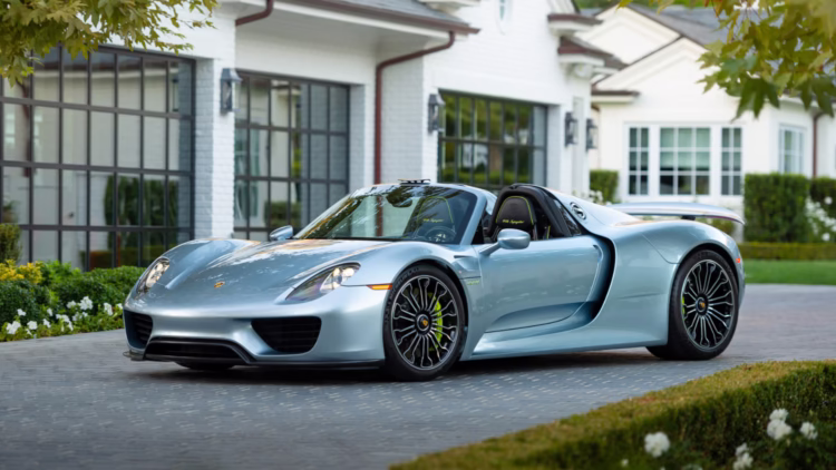 2015 Porsche 918 Spyder on sale in the RM Sotheby's Arizona Scottsdale 2022 classic car auction