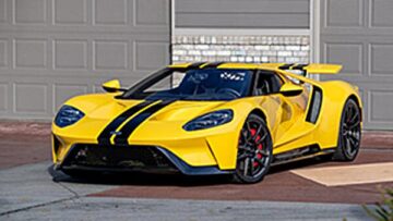 Yellow 2020 Ford GT