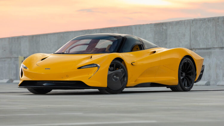 The 2020 McLaren Speedtail on sale at Mecum Kissimmee 2022 is expected to sell for $3.5 to 4 million