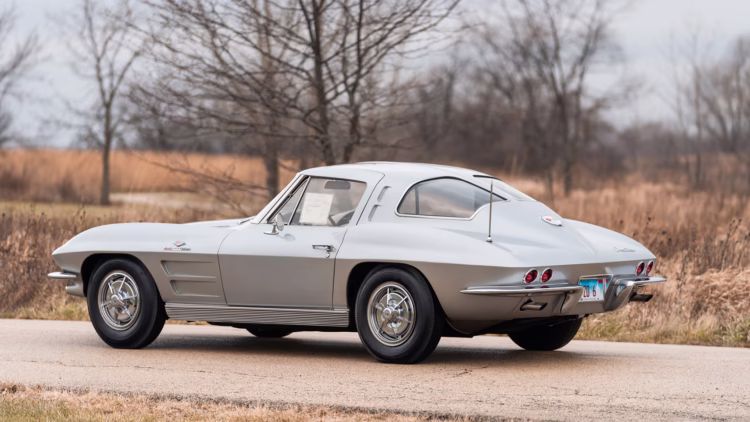 1963 Chevrolet Corvette Z06 Split-Window Coupe