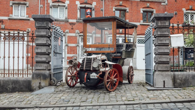 A barn-find 1904 Pipe Serie E 15CV Four-Cylinder Rear-Entrance Tonneau