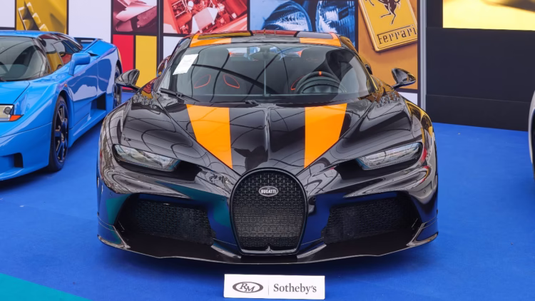 A 2022 Bugatti Chiron Super Sport 300+ sold for nearly $5 million to top the results at the RM Sotheby's London 2022 classic car auction.