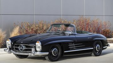 1962 Mercedes-Benz 300 SL Roadster on sale at Gooding Amelia Island 2023 classic car auction
