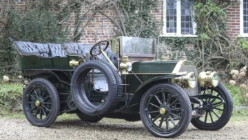 A rare 1903 Mercedes-Simplex 60 HP ‘Roi des Belges’ in excellent condition and well-known history sold for $12,105,000, as the top result at the Gooding Amelia Island 2024 classic car auction.