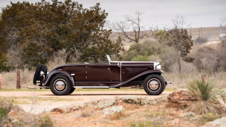 A 1953 Ferrari 250 Europa Coupe by Vignale and a 1930 Duesenberg Model J Disappearing Top Convertible Coupe by Murphy were the top results at RM Sotheby's Moda Miami 2024 sale.