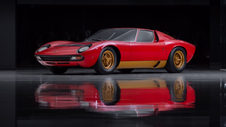 1972 Lamborghini Miura P400 SV top sales results at RM Sotheby's Dare to Dream Toronto 2024 auction