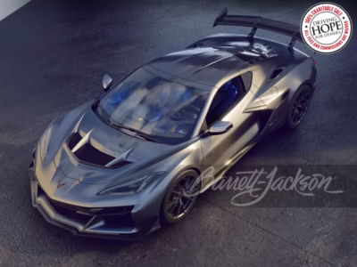 A 2026 Chevrolet Corvette and a 1955 Mercedes-Benz 300 SL Gullwing sold for charity as the top results at the Barrett-Jackson Scottsdale 2026 collector car auction.